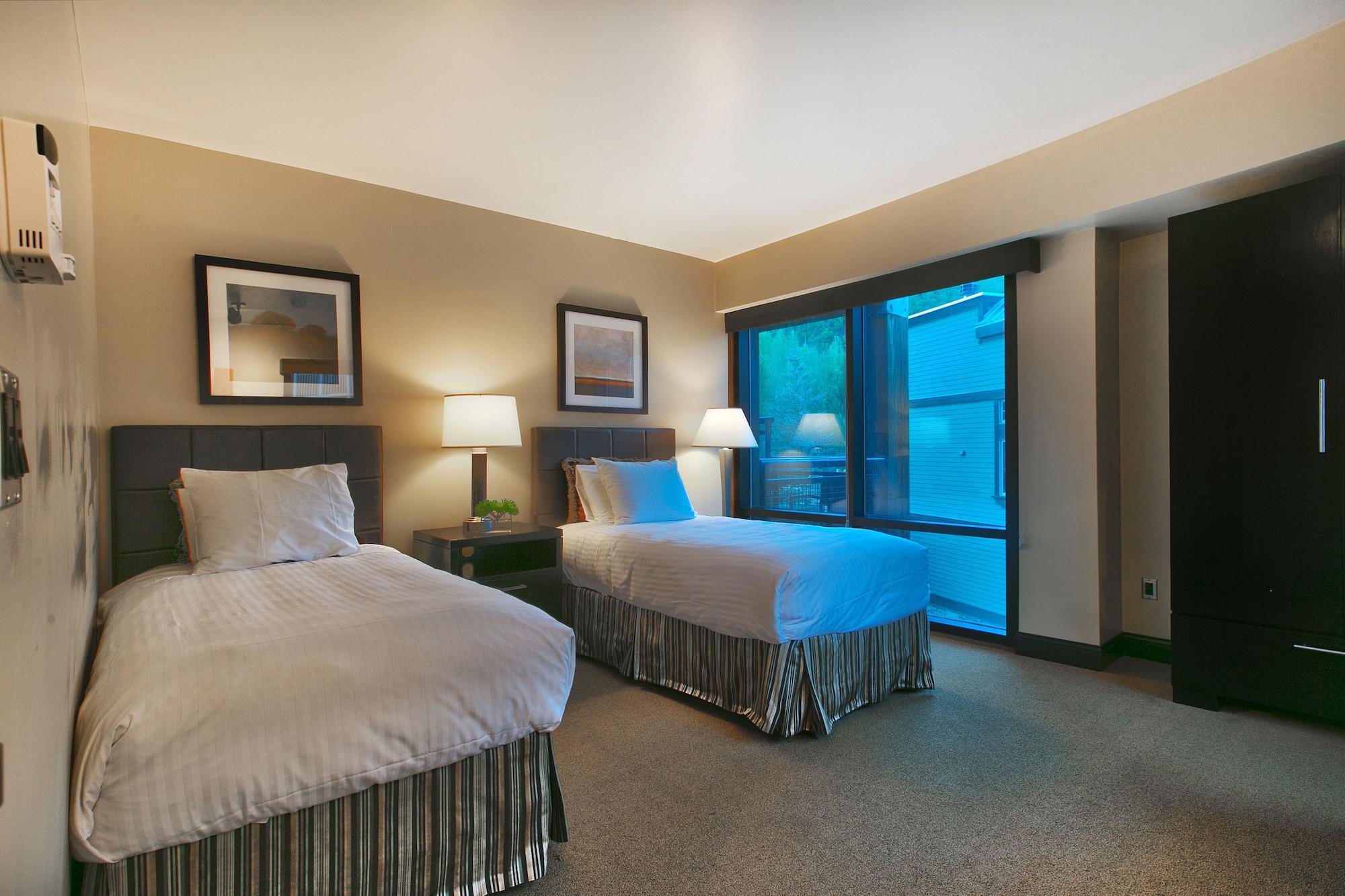 Main & Sky Villa Park City Eksteriør billede