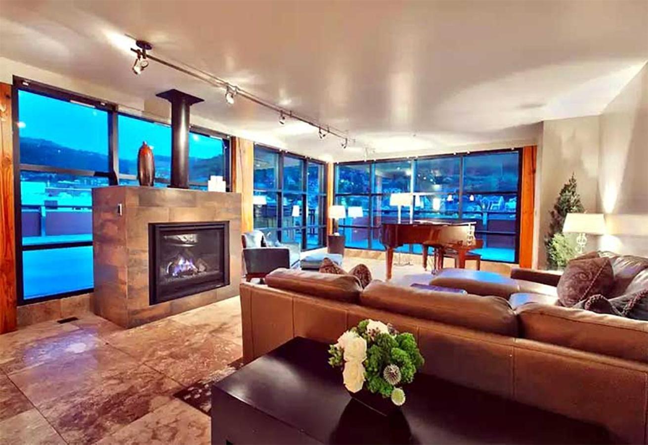 Main & Sky Villa Park City Eksteriør billede
