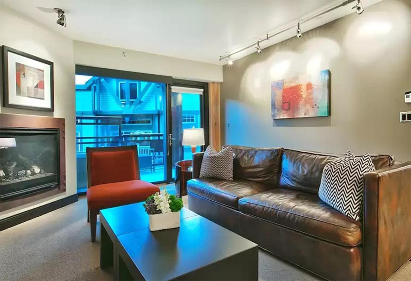 Main & Sky Villa Park City Eksteriør billede