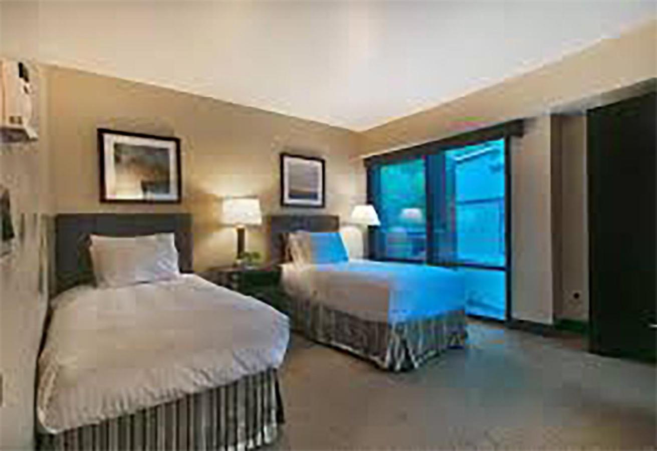 Main & Sky Villa Park City Eksteriør billede