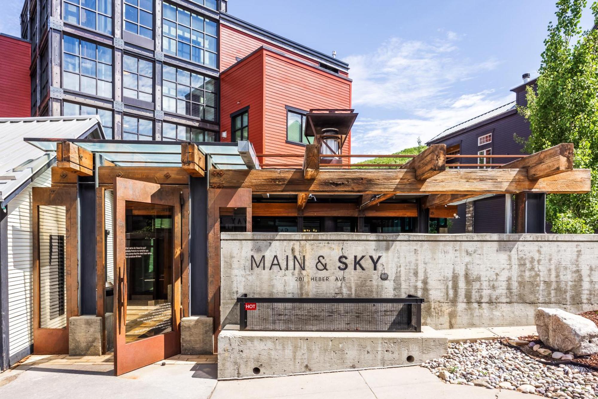 Main & Sky Villa Park City Eksteriør billede